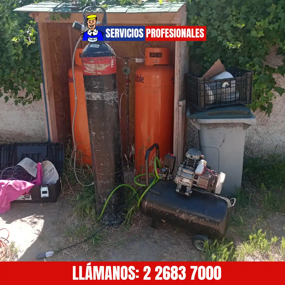 Equipo de detección con gas trazador en uso